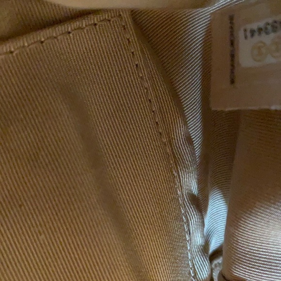 🦄 RARE Auth. Chanel 20P Med. center cutout flap - Picture 12 of 17